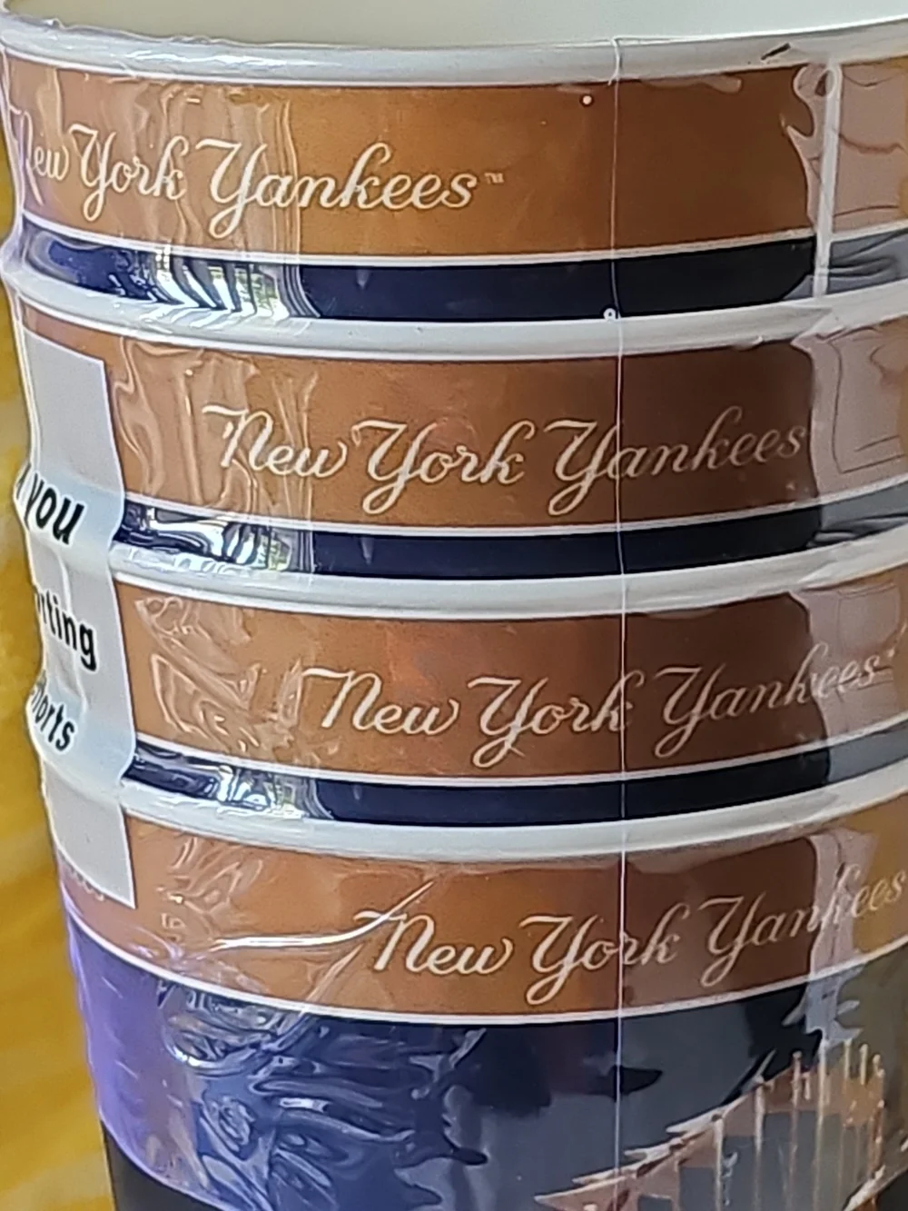 New York Yankees Gold and Navy Disposable Party Cups
